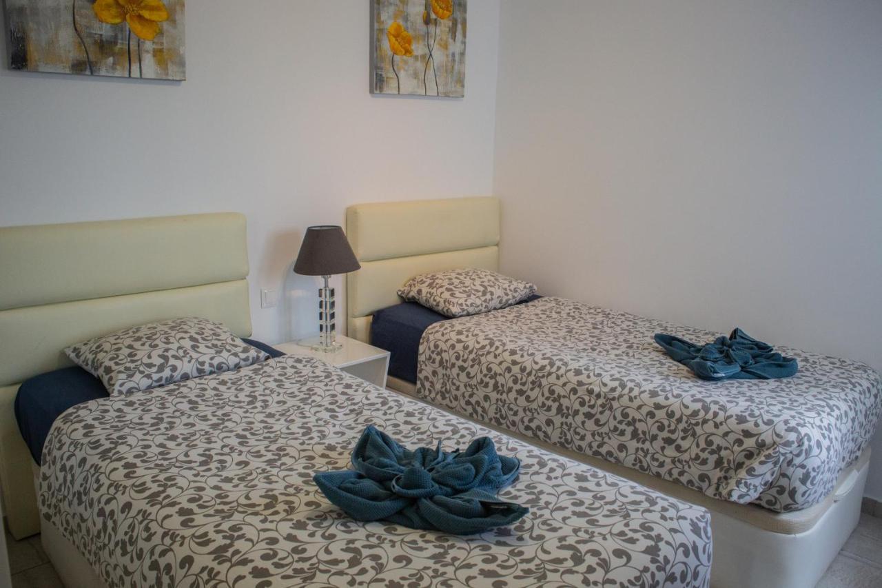 Los Gracioseros Puerto Del Carmen Luxury Eksteriør bilde